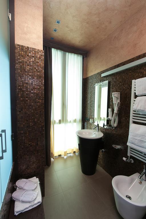 Hotel Aurora Sirmione Chambre photo