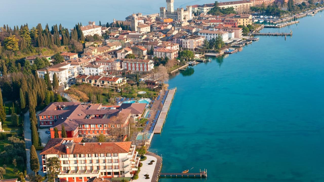 Hotel Aurora Sirmione Extérieur photo